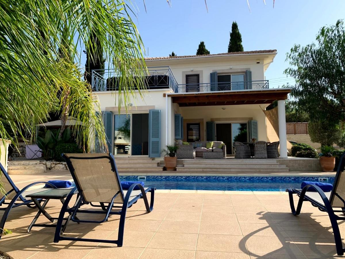 נאו חוריו Beach Villa Gladiolus מראה חיצוני תמונה